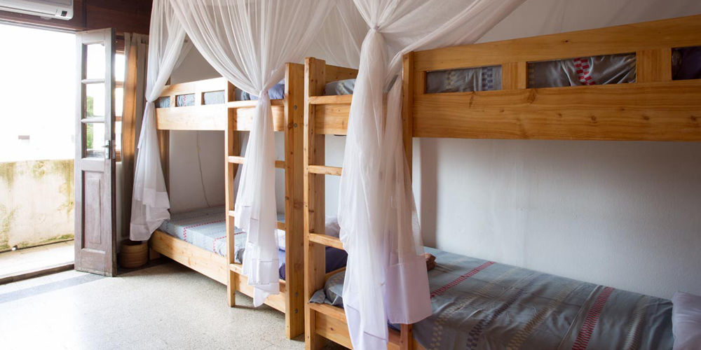 Q-Bar & Guesthouse Dar es Salaam Ngoại thất bức ảnh